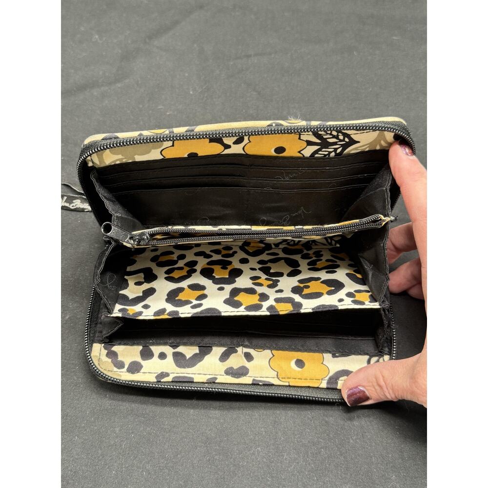 Vera Bradley Wallet Womens Multicolor Floral Quilted Cotton Zip Around Clutch - Picture 6 of 7
